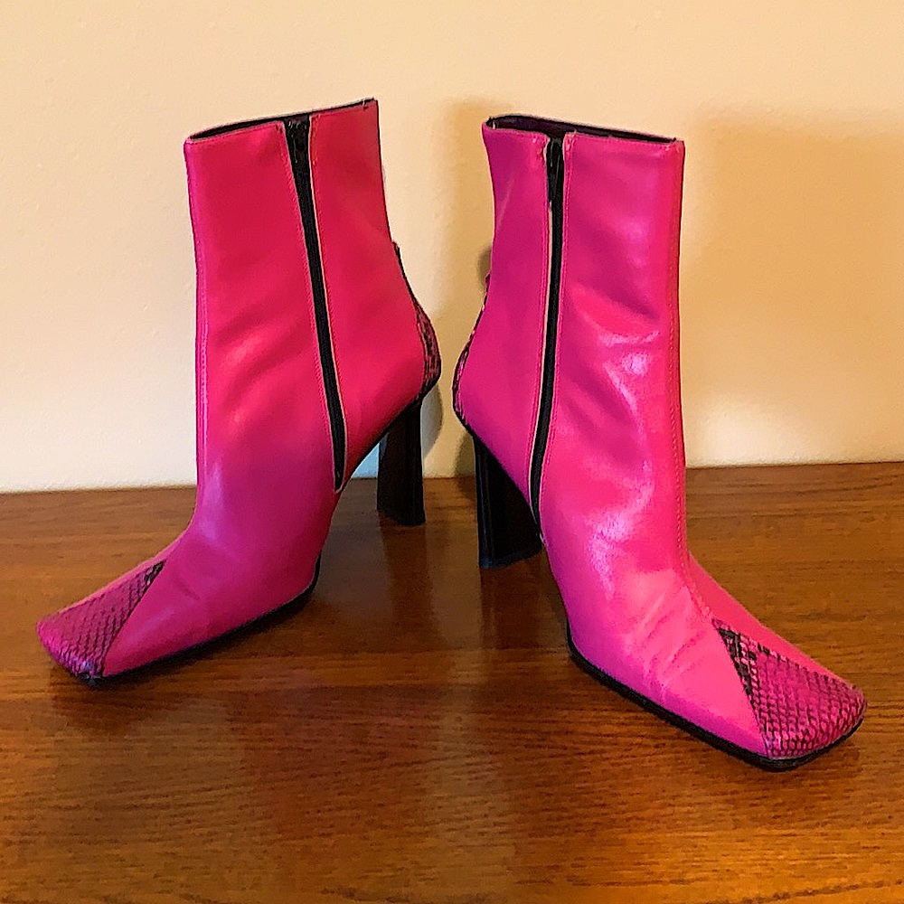Pellini, Hot🔥Pink LOOK At These Boots!